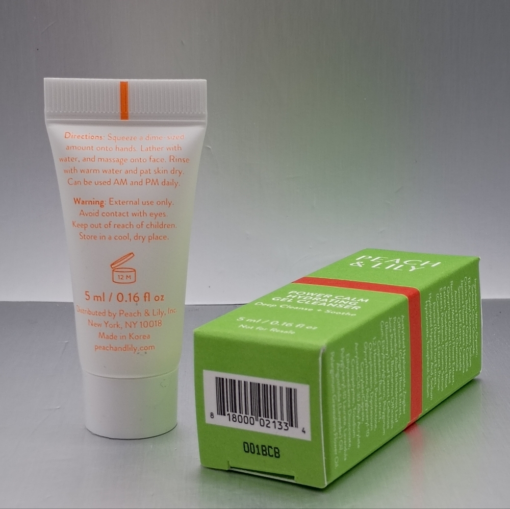 5 For $25 Item🌸 Peach & Lily Power Calm Hydrating Gel Cleanser - Picture 2 of 2